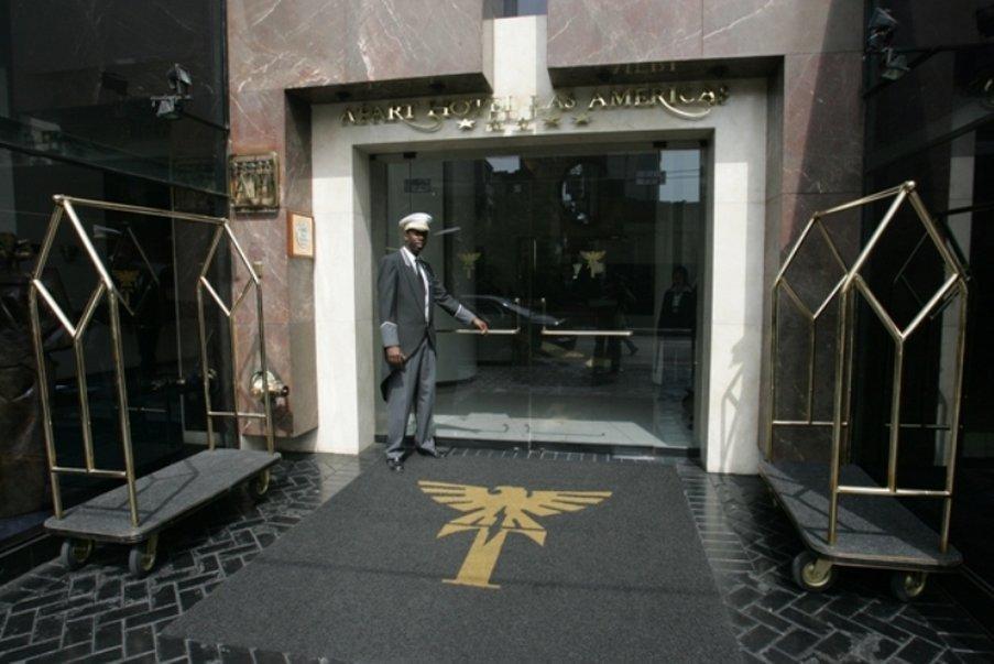 J&A Classic Hotel Lima Zewnętrze zdjęcie Entrance to the hotel