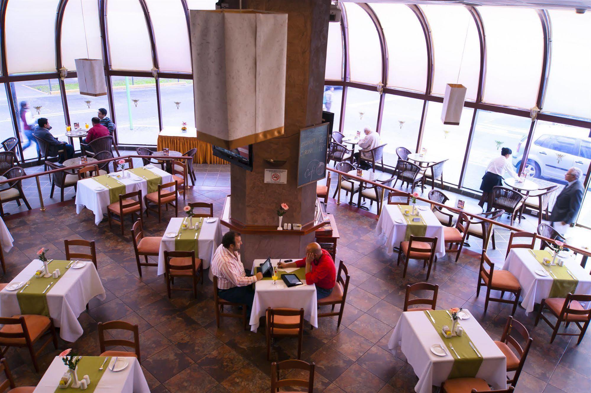 J&A Classic Hotel Lima Zewnętrze zdjęcie The restaurant